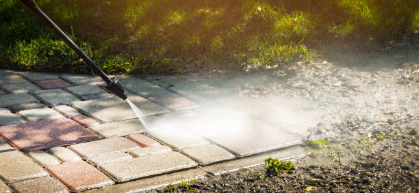Best Pool Deck Cleaning  in Oceanside, CA